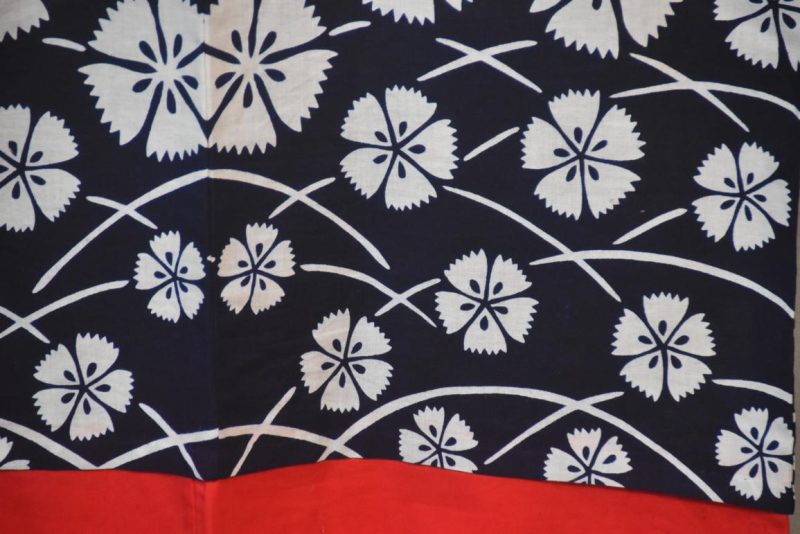 Bold Navy Floral Japanese Cotton Yukata - Image 9