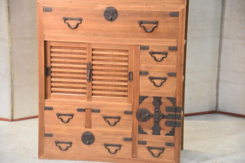 Antique Kyoto Region 2 Section Merchants Chest Width:910mm - Image 7
