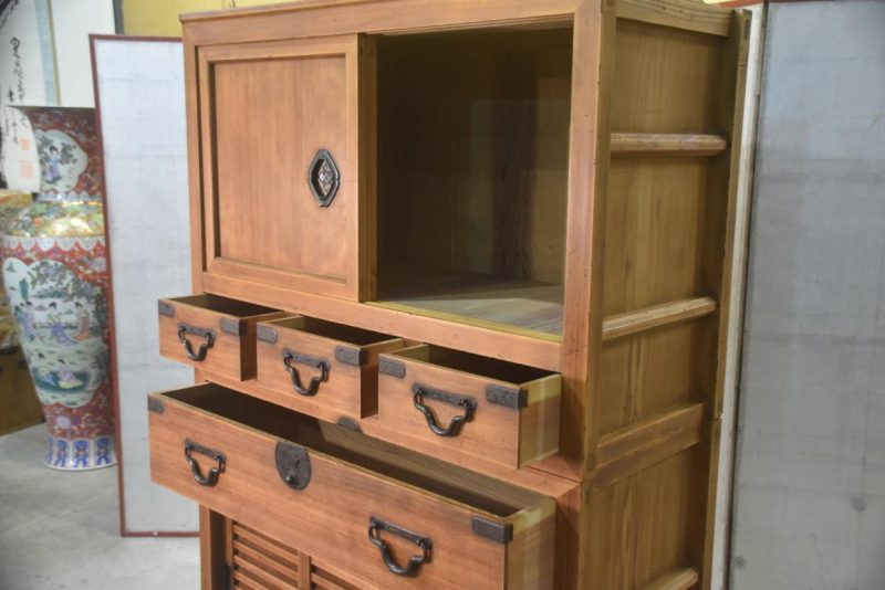 Antique Kyoto Region 2 Section Merchants Chest Width:910mm - Image 8