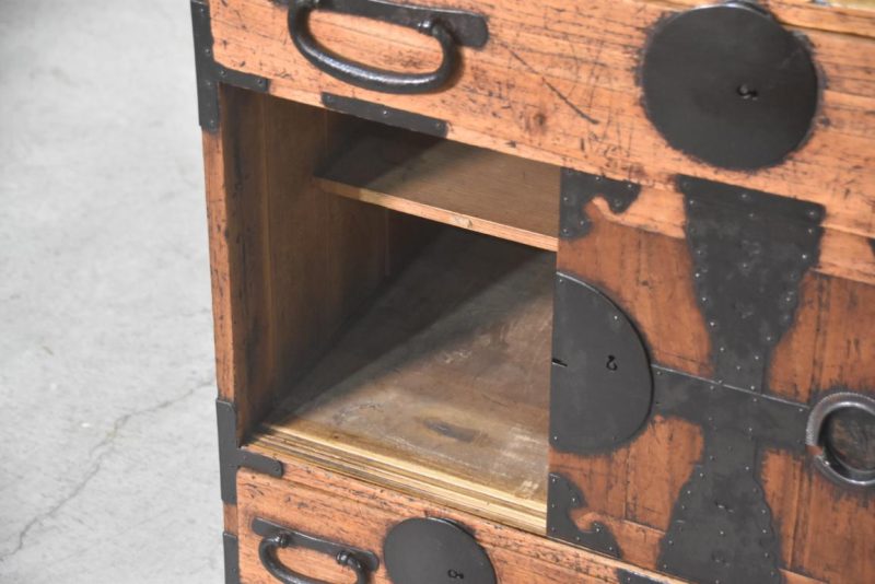 Meiji Period Tokyo Region Merchant Chest Width:720mm - Image 9