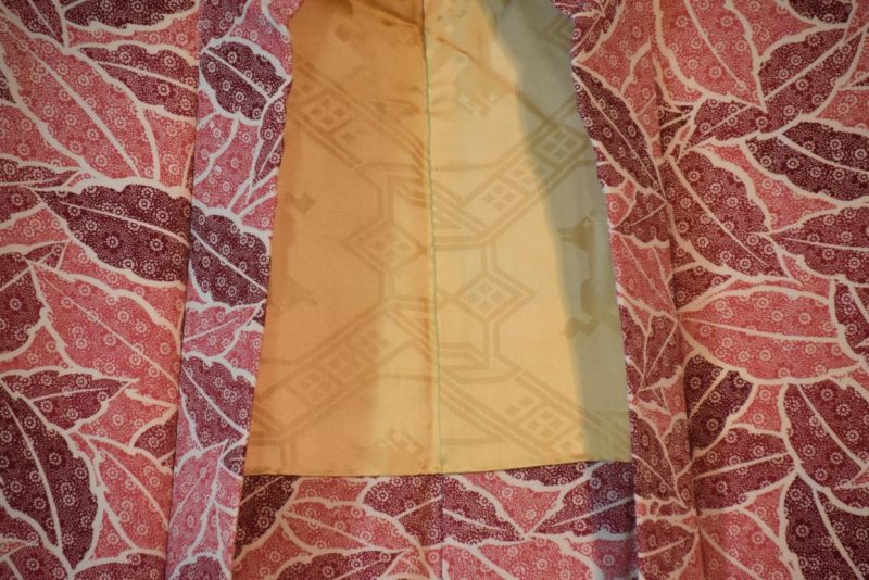 Leaves in Pink Vintage Silk Haori - Image 4