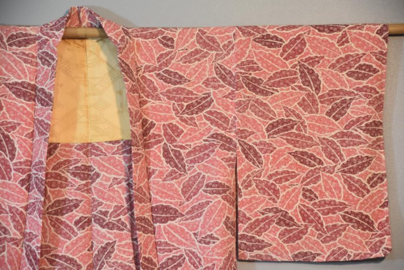Leaves in Pink Vintage Silk Haori - Image 6