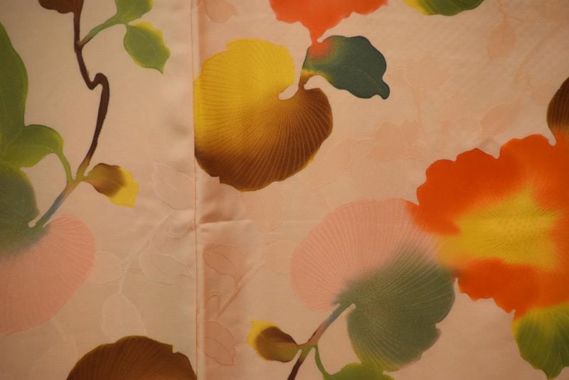 Japanese Silk Jacquard Kimono with a leaf Pattern - Image 2