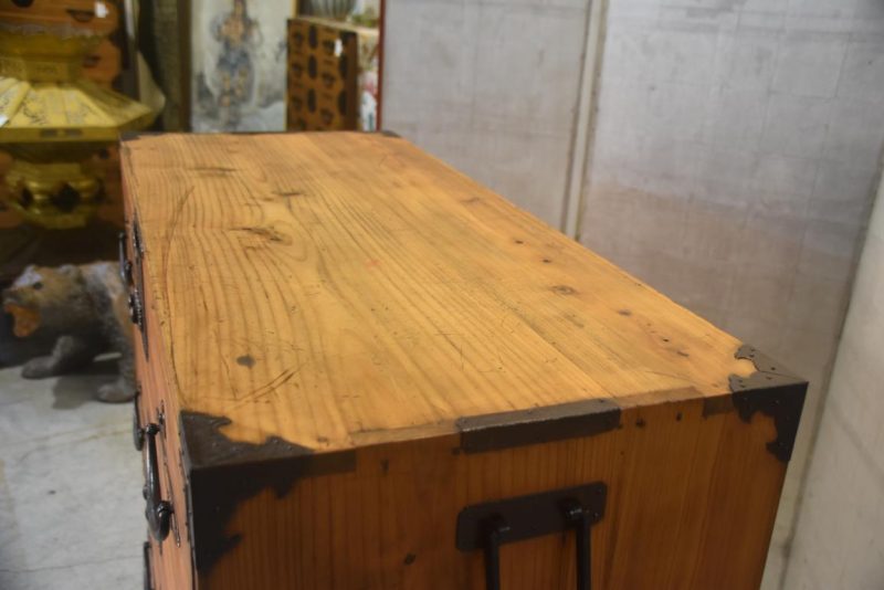 Antique Clothing Chest  Width:1060mm - Image 8