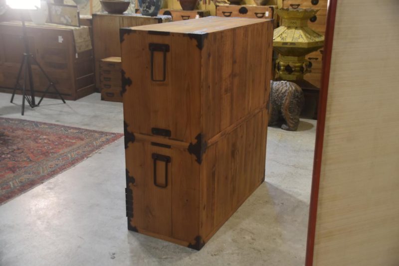 Antique Clothing Chest  Width:1060mm - Image 7