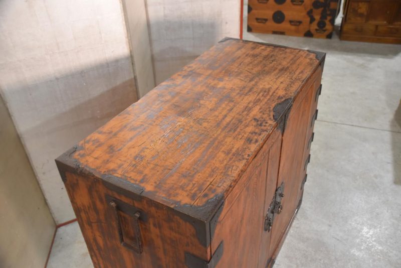 Antique Clothing Chest  Width:1090mm - Image 12