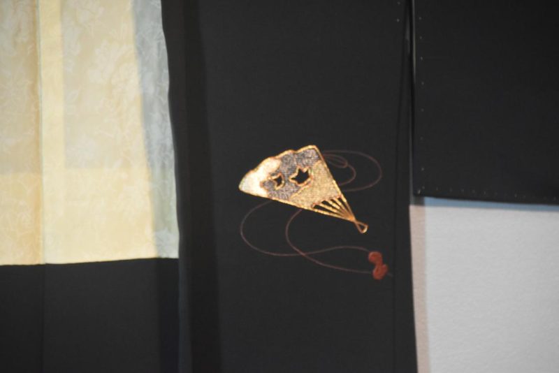 Gold Thread Vintage Silk Haori - Image 4