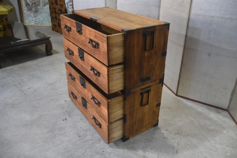 Antique Clothing Chest on Chest Width:955mm - Image 7