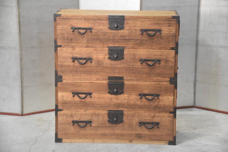 Antique Clothing Chest on Chest Width:955mm - Image 4