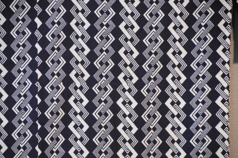 Blue and White Vintage Japanese Cotton Yukata - Image 2