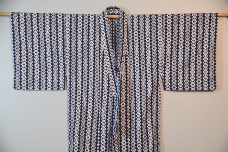 Blue and White Vintage Japanese Cotton Yukata - Image 6