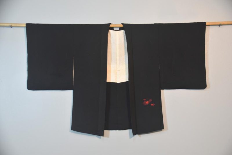 Red Garden Vintage Japanese Silk Haori - Image 4