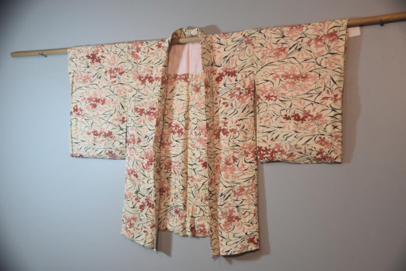Blushing Floral Vintage Silk Haori Jacket - Image 4