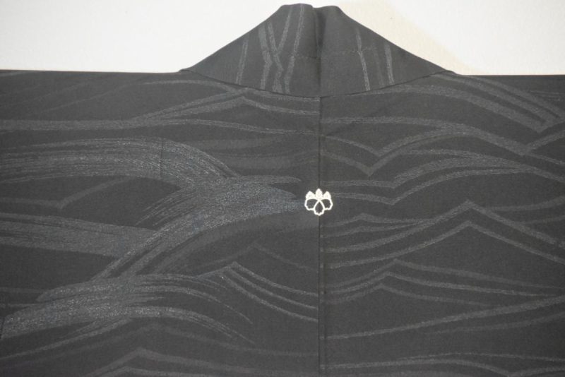 Jacquard Waves Vintage Japanese Silk Haori - Image 2