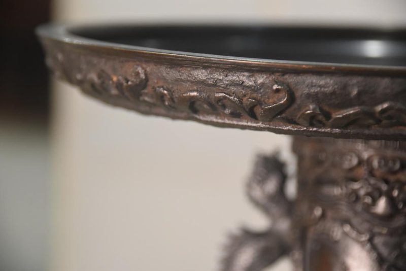 Japanese Cast Bronze Usubata Vase Width:295mm - Image 3