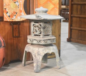 Japanese Bronze Garden Lantern Height:700mm......