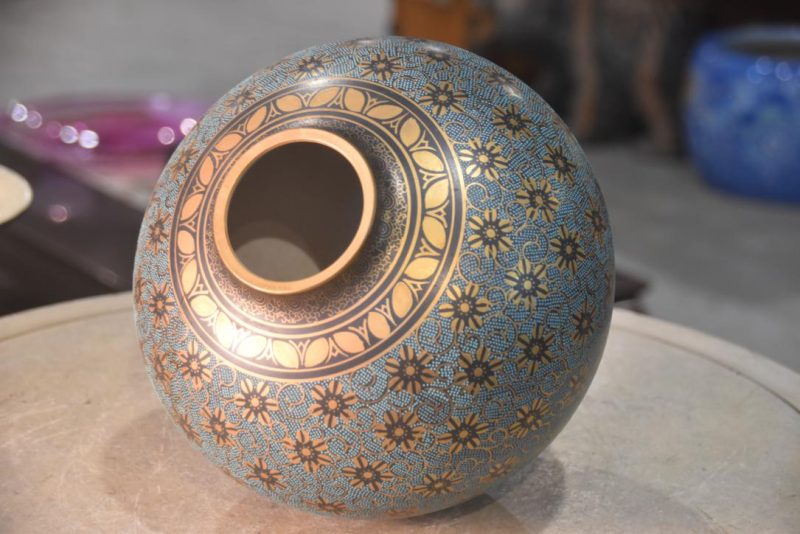 Japanese Pottery Kutani Vase Width:230mm - Image 5