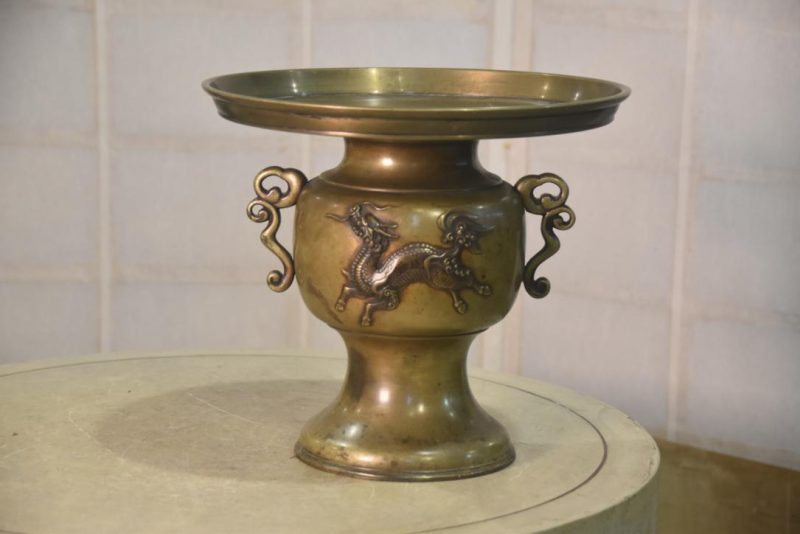 Japanese Phoenix and Dragon Bronze Usubata Vase Width:295mm - Image 3