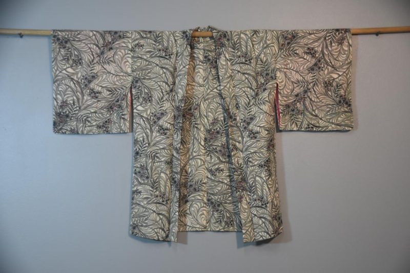 Silver Detail Vintage Japanese Silk Haori - Image 5