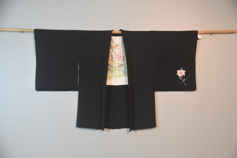 Swans and Flowers Vintage Japanese Silk Haori - Image 5