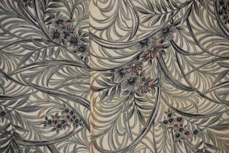 Silver Detail Vintage Japanese Silk Haori - Image 2