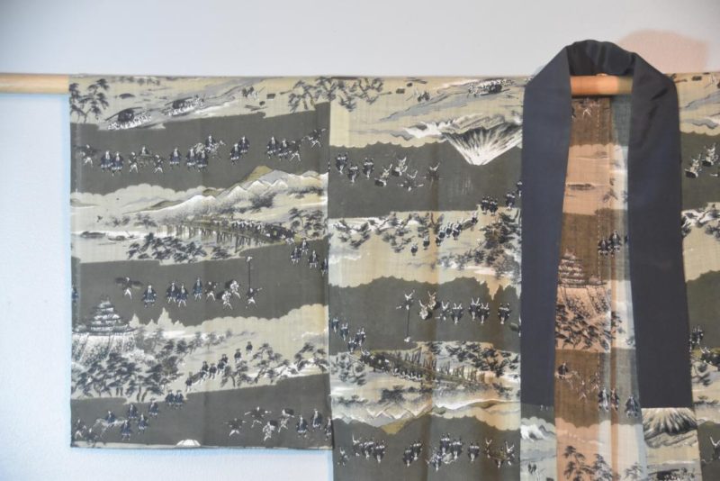 Men & Mountains Olive Green Man's Kimono - Image 3