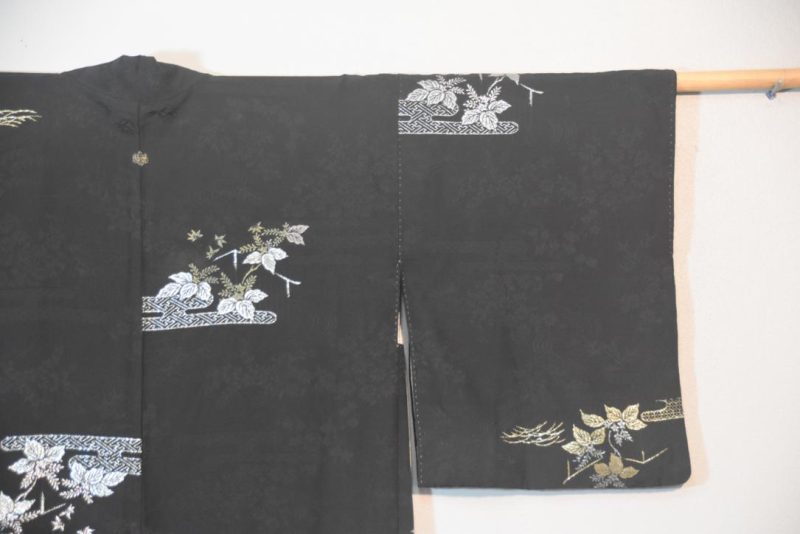 Silvery Leaves Vintage Japanese Silk Haori - Image 3