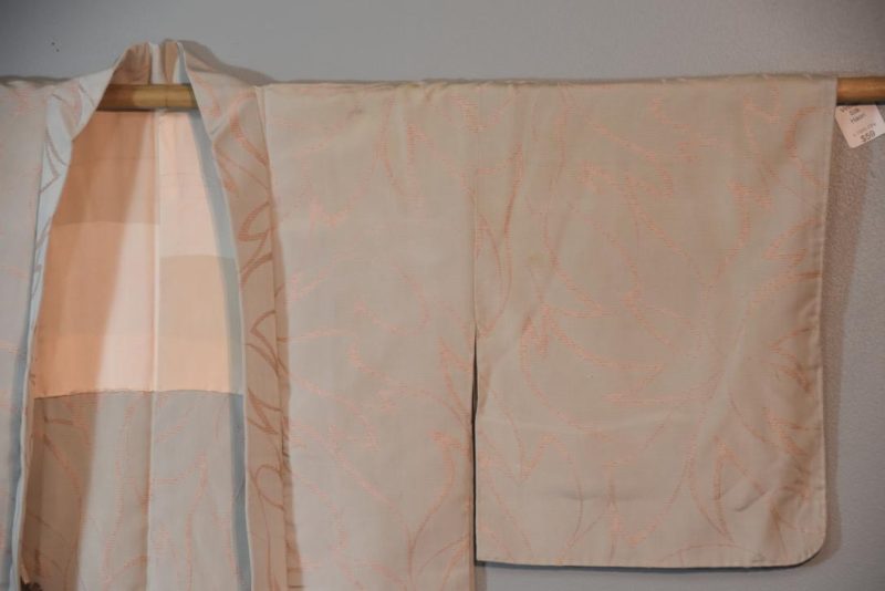 Ivory Vintage Silk Haori Jacket - Image 4
