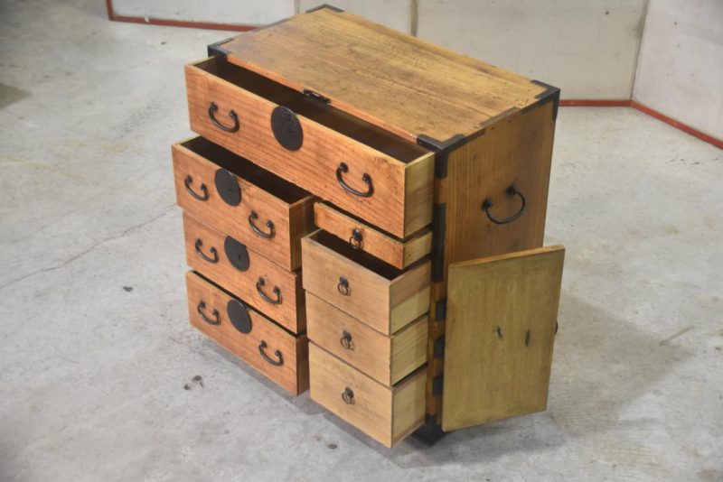 Antique Kodansu Small Chest Width:550mm - Image 5