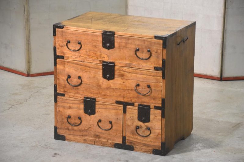 Antique Ko Dansu Small Chest Width:535mm