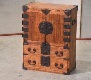 Antique Kodansu Small Chest Width:460mm