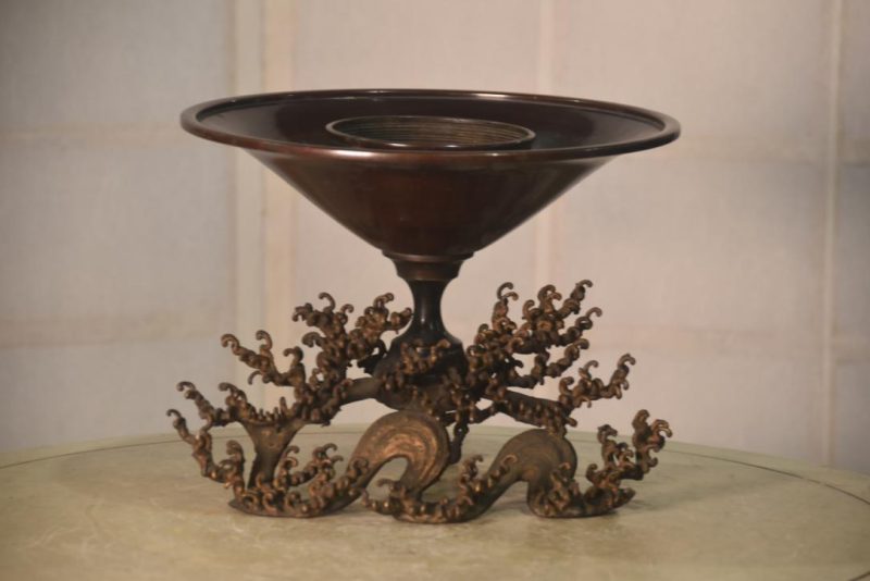 Japanese Wave Bronze Usabata Vase Width:275mm