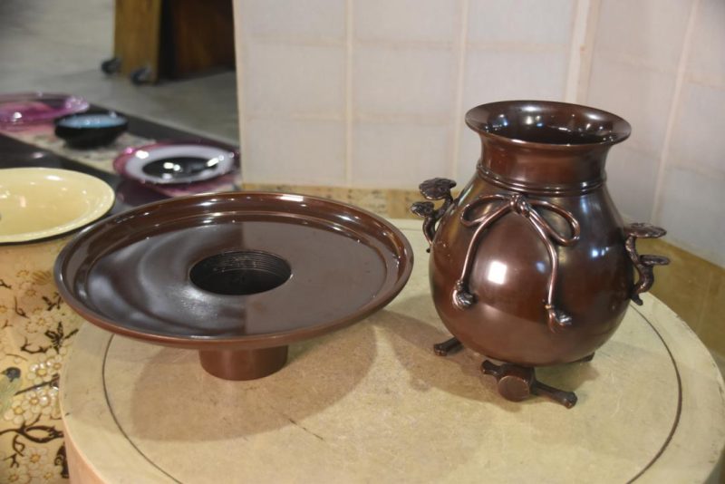 Bronze Usubata Vase Width:307mm - Image 3