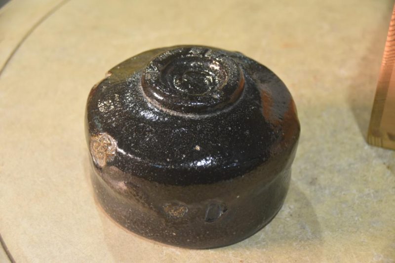 Raku Chawan Tea Bowl in a Box  Width:122mm - Image 6