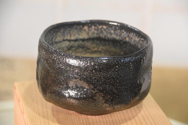 Raku Chawan Tea Bowl in a Box  Width:122mm - Image 4
