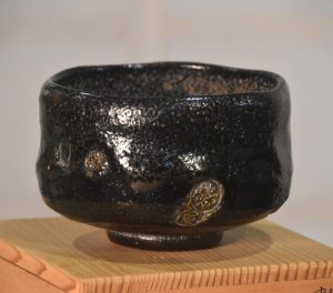 Raku Chawan Tea Bowl in a Box  Width:122mm