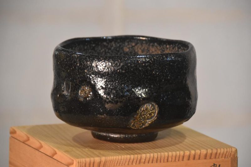 Raku Chawan Tea Bowl in a Box  Width:122mm