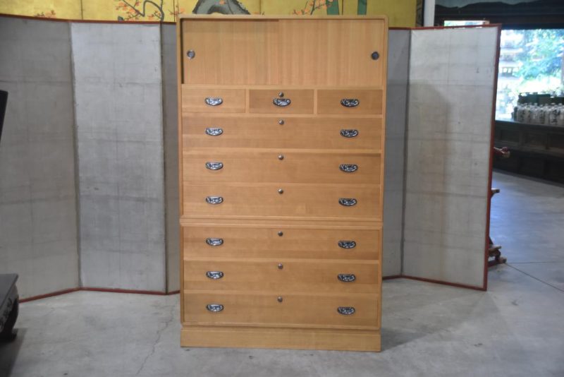 Japanese Vintage Wedding Chest (2 Sections) Width:1060mm - Image 6