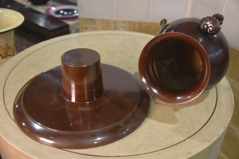 Bronze Usubata Vase Width:307mm - Image 5