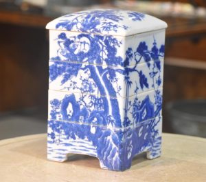 Japanese Blue and White Stencil (Igezara) Jubako Height:275mm