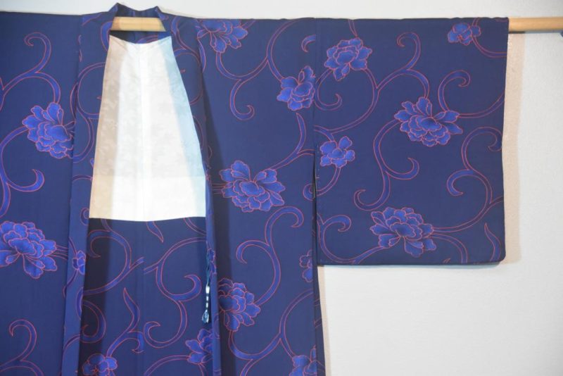 Deep Purple Vintage Silk Haori Jacket - Image 4