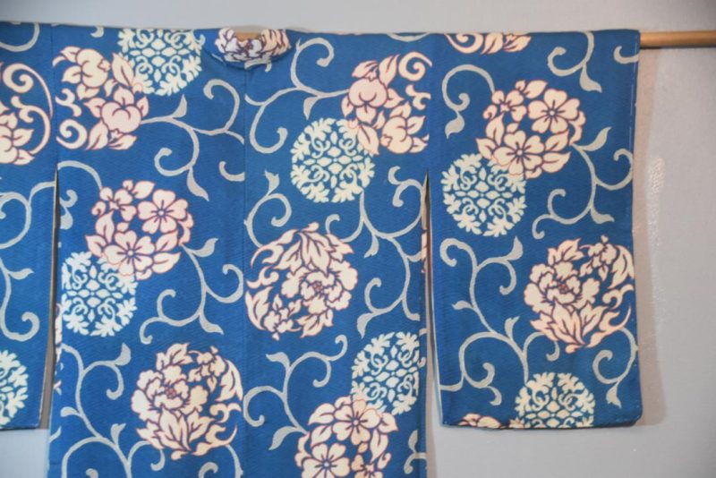 Blue Floral Vintage Silk Haori Jacket - Image 4