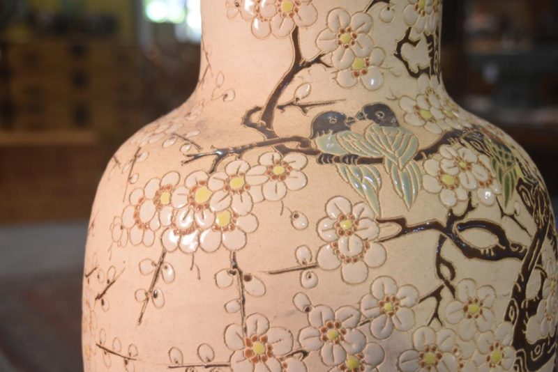 Large Vietnamese Vase Height:600mm - Image 5
