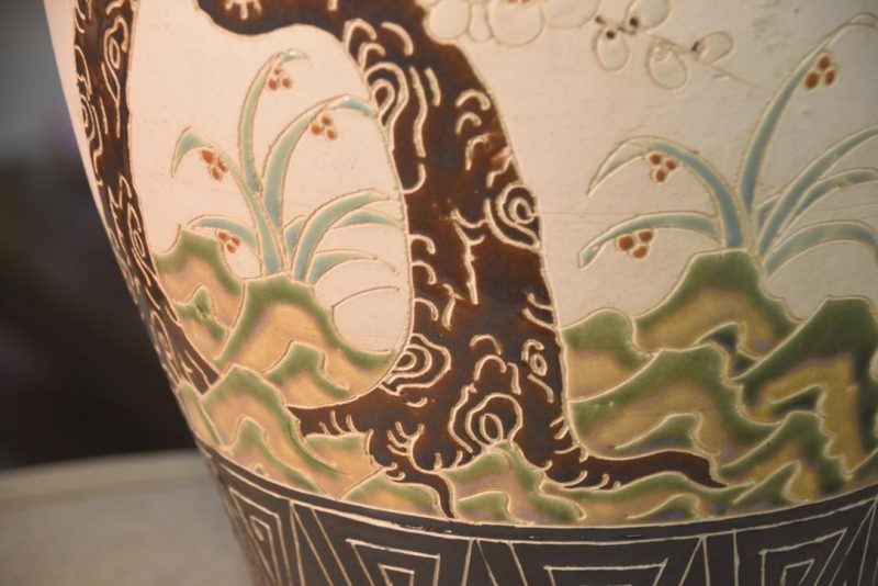 Large Vietnamese Vase Height:600mm - Image 4