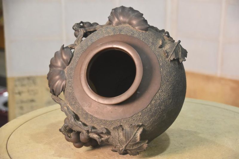 Japanese Bronze Grape Vase Width:270mm - Image 5