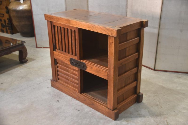 Keyaki Edo Period Kura (Fireproof Storehouse) Chest Width:1030mm - Image 4
