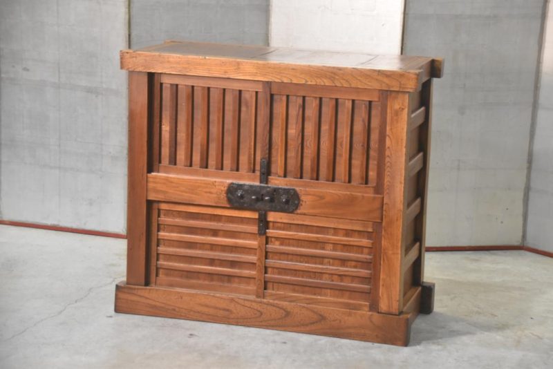 Keyaki Edo Period Kura (Fireproof Storehouse) Chest Width:1030mm