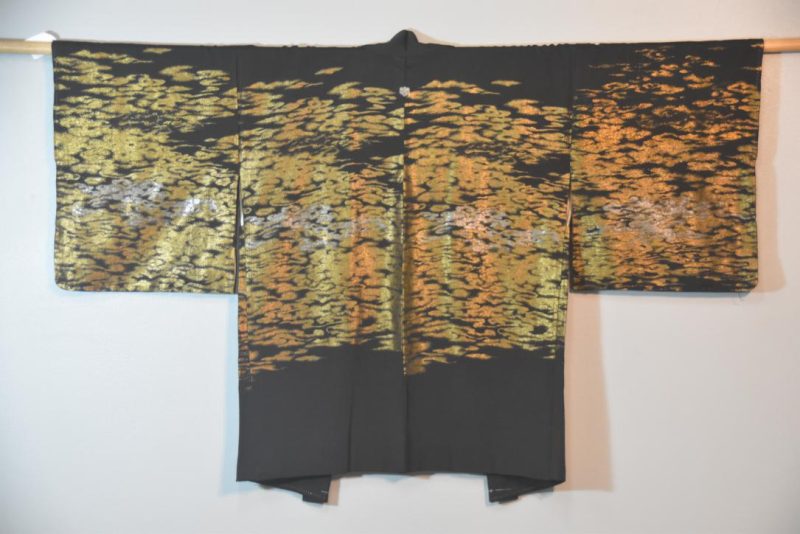 Metallic Gold and Silver Clouds Vintage Silk Haori Jacket - Image 5