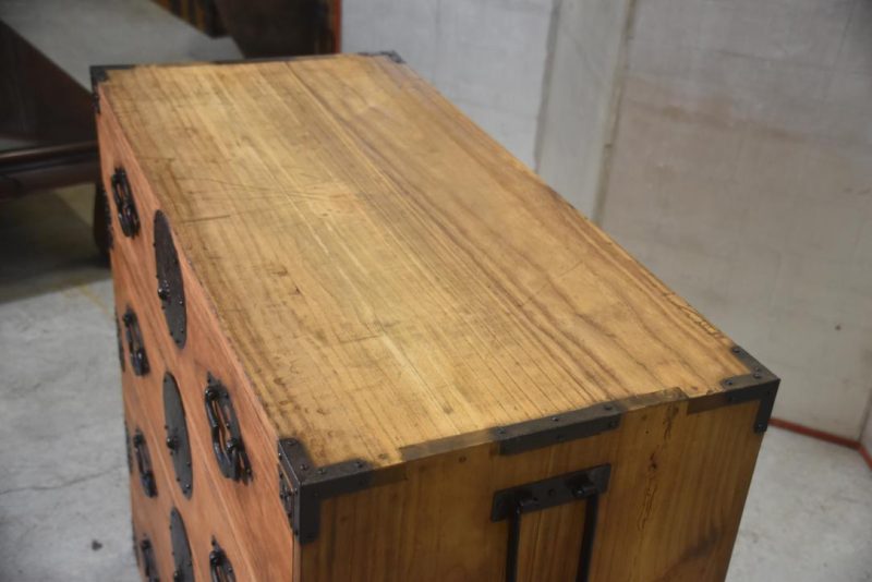 Antique Clothing Chest Width:880mm - Image 4