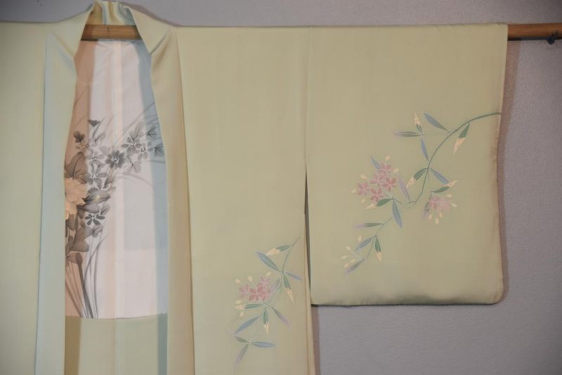 Pale Green Vintage Silk Haori Jacket - Image 3